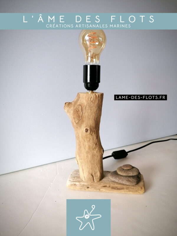Lampe d'ambiance en bois flotté